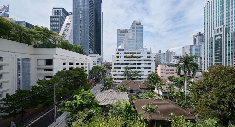 Wohnung zur Miete mit 3 Zimmer in Pathum Wan, Bangkok
