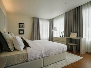 Wohnung zur Miete mit 3 Zimmer in Pathum Wan, Bangkok