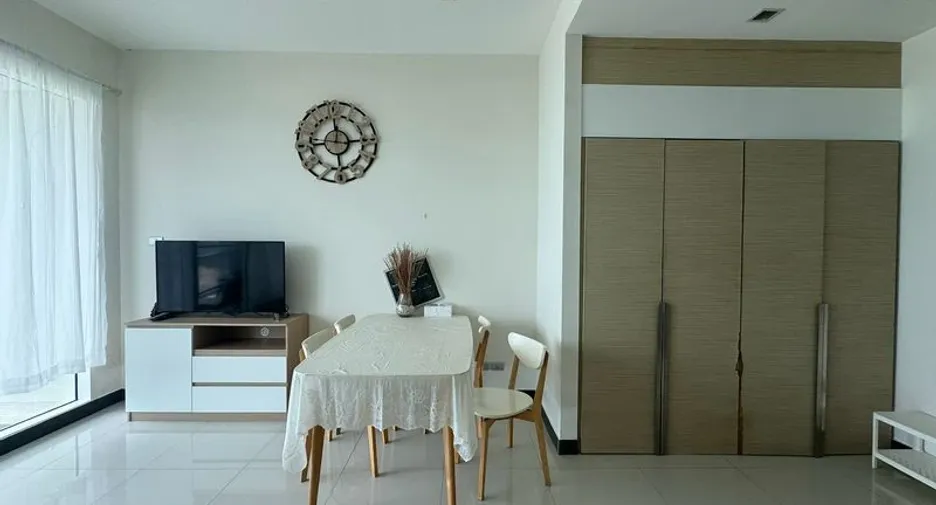 For sale 1 bed condo in Jomtien, Pattaya