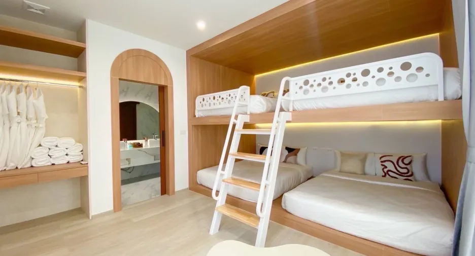 Villa zum Kauf mit 4 Zimmer in Bang Lamung, Chonburi