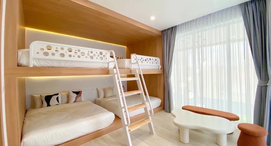Villa zum Kauf mit 4 Zimmer in Bang Lamung, Chonburi