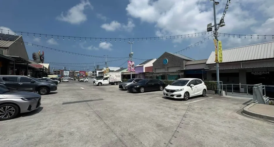 Apartment zum Kauf mit 1 Zimmer in Bang Lamung, Chonburi