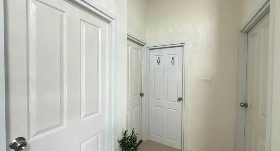 Haus zum Kauf mit 3 Zimmer in Bang Lamung, Chonburi