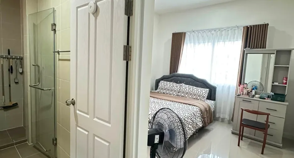 Haus zum Kauf mit 3 Zimmer in Bang Lamung, Chonburi