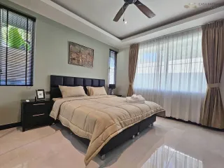 出售 4 卧室 别墅 在 Bang Lamung, Chon Buri