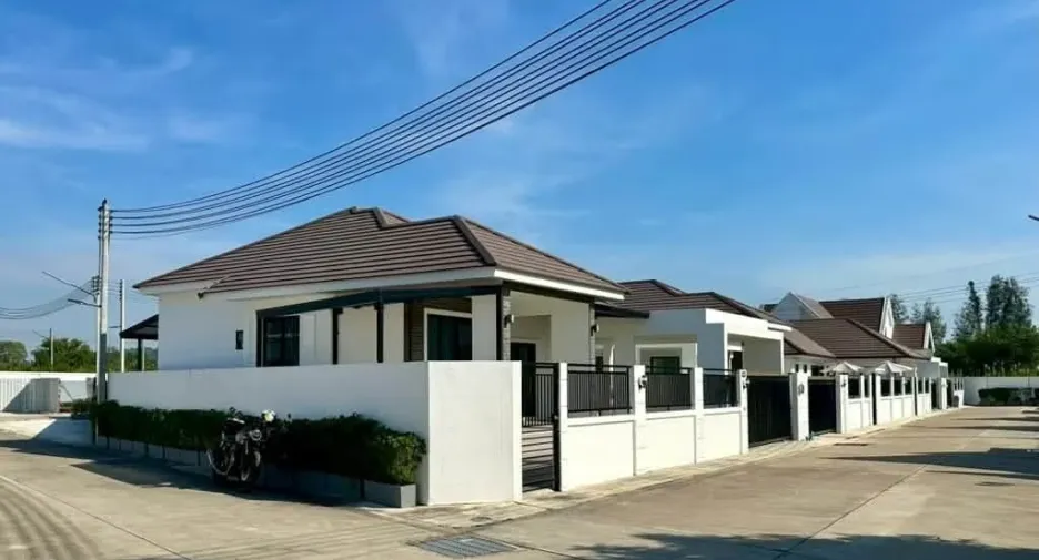 ขาย 3 ห้องนอน บ้านเดี่ยว ใน บางเสร่, พัทยา