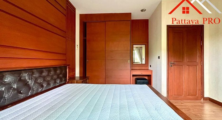 For sale 3 bedrooms house in Huay Yai, Pattaya