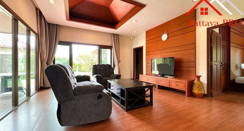 For sale 3 bedrooms house in Huay Yai, Pattaya