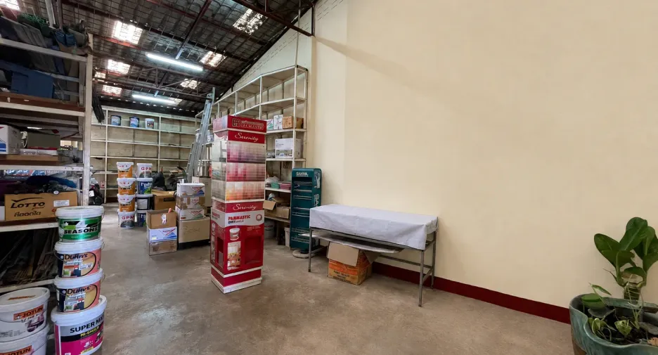 For sale 10 bedrooms retail Space in Mueang Sakon Nakhon, Sakon Nakhon
