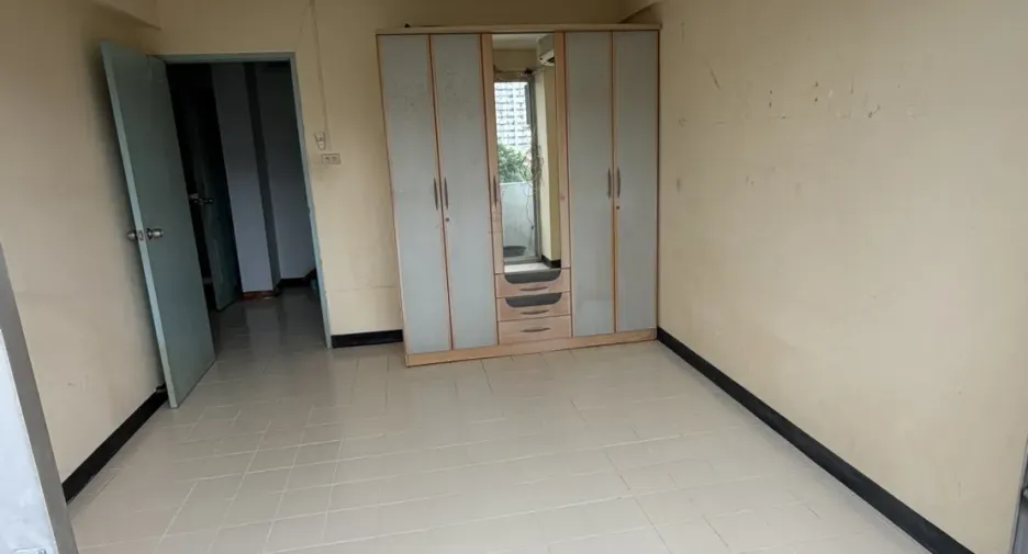 For sale 2 bedrooms condo in Pak Kret, Nonthaburi