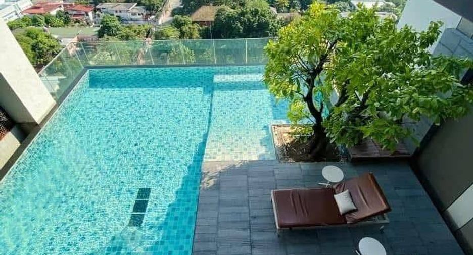 For rent 1 bed condo in Khlong Toei, Bangkok