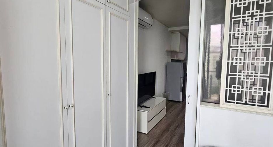 Condo en alquiler de 1 habitaciones en Khlong Toei, Bangkok