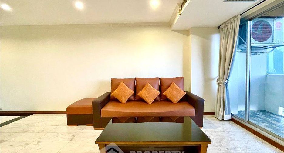 À vendre 2 chambres condo à Khlong Toei, Bangkok