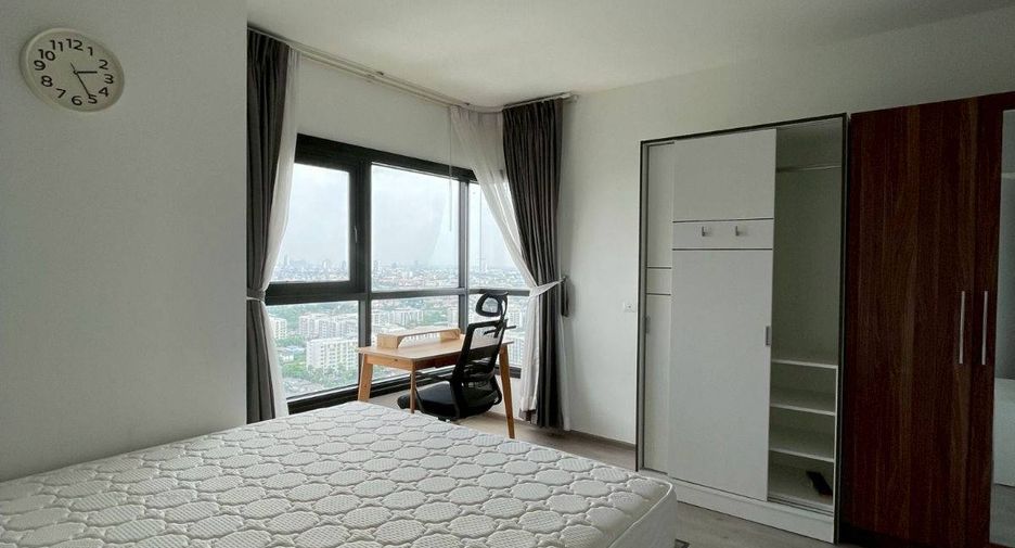 For sale 2 bedrooms condo in Phasi Charoen, Bangkok