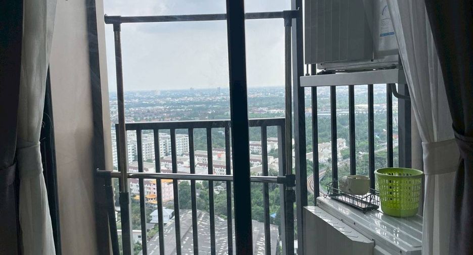 For sale 2 bedrooms condo in Phasi Charoen, Bangkok