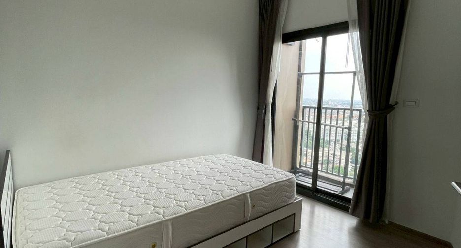 For sale 2 bedrooms condo in Phasi Charoen, Bangkok