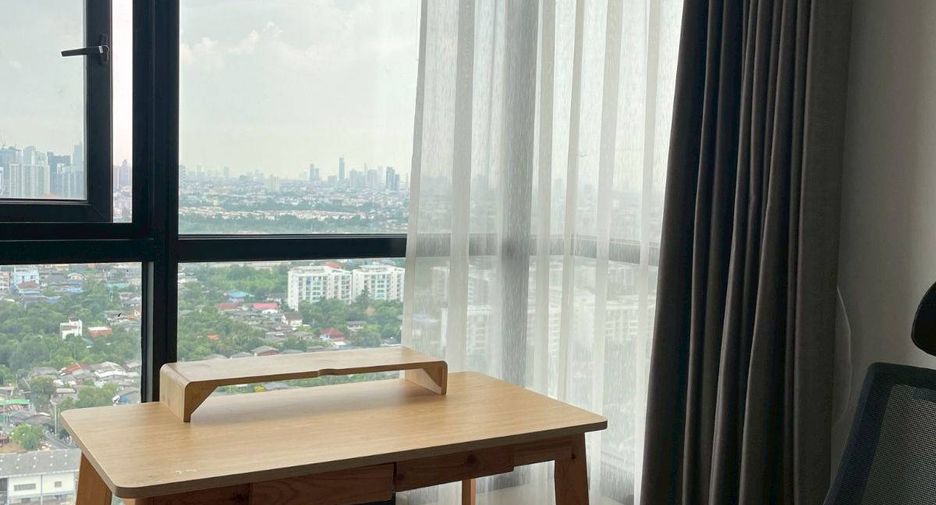 For sale 2 bedrooms condo in Phasi Charoen, Bangkok