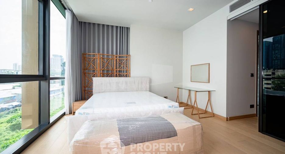 For sale 2 bedrooms condo in Watthana, Bangkok