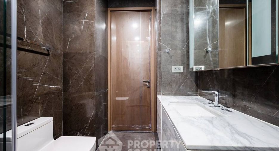 For sale 2 bedrooms condo in Watthana, Bangkok