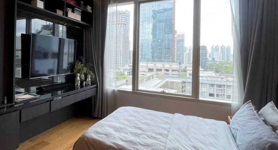 For rent and for sale 2 bedrooms condo in Pathum Wan, Bangkok