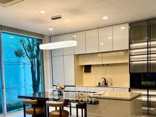 Haus zur Miete und zum Kauf mit 4 Zimmer in Bueng Kum, Bangkok