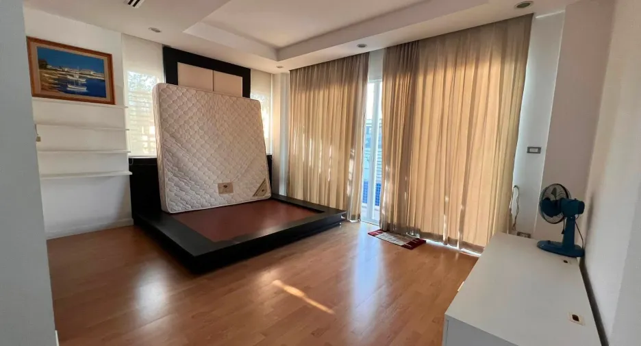 For sale and for rent 3 bedrooms villa in Hua Hin, Prachuap Khiri Khan