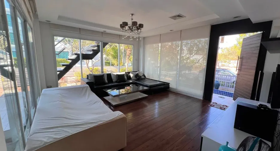 For sale and for rent 3 bedrooms villa in Hua Hin, Prachuap Khiri Khan
