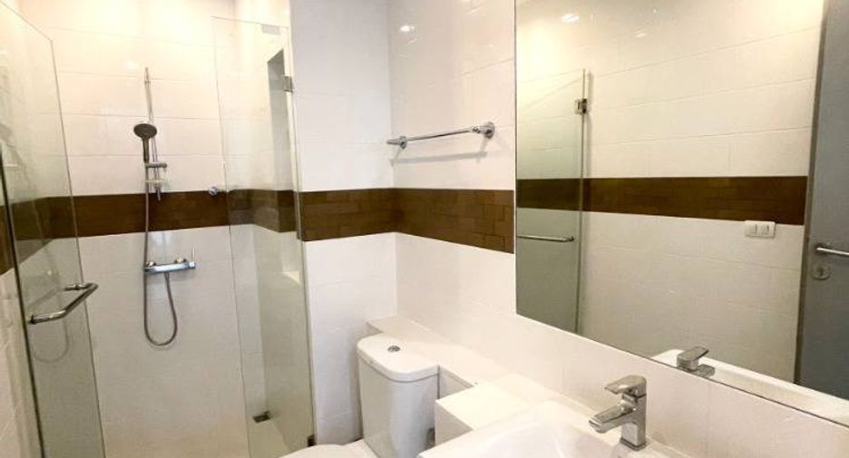 Wohnung zur Miete mit 2 Zimmer in Phra Khanong, Bangkok