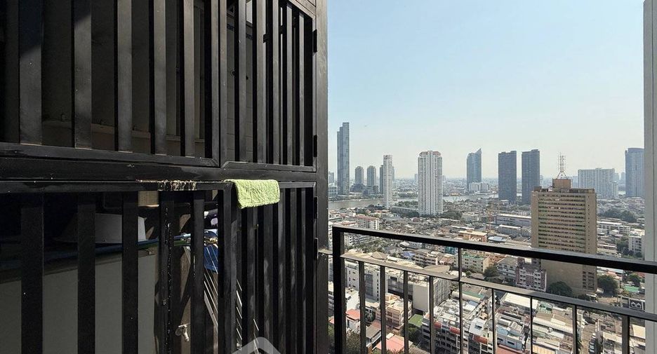 For sale 1 bed condo in Khlong San, Bangkok
