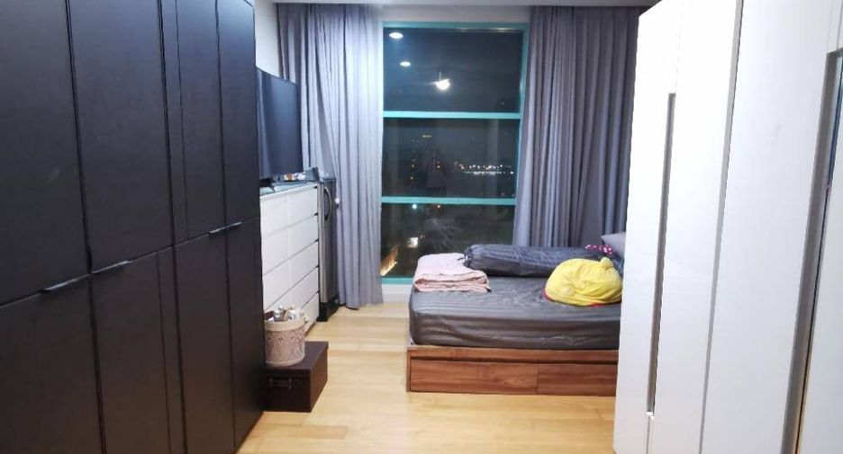 For sale 4 bedrooms condo in Bang Kho Laem, Bangkok