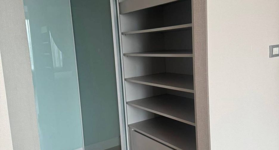 À vendre 3 chambres condo à Bang Kho Laem, Bangkok