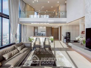 Condo en alquiler y en venta de 4 habitaciones en Khlong San, Bangkok