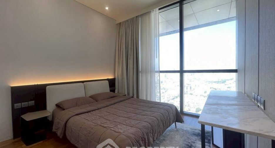 For rent and for sale 4 bedrooms condo in Khlong San, Bangkok