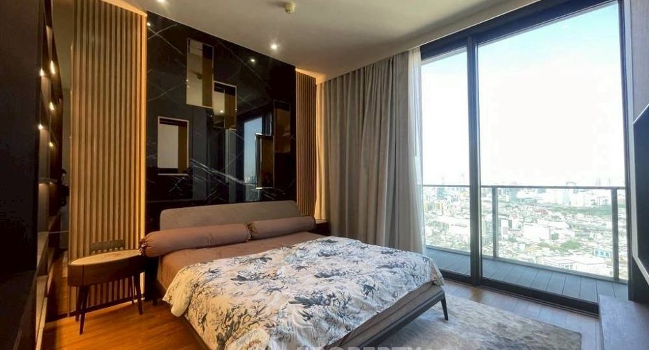 For rent and for sale 4 bedrooms condo in Khlong San, Bangkok
