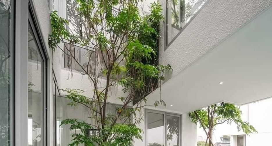 For sale 3 bedrooms villa in Prawet, Bangkok
