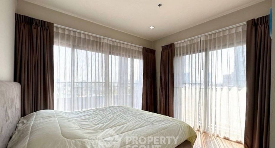 For sale 2 bedrooms condo in Khlong Toei, Bangkok