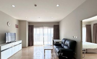 For sale 2 bedrooms condo in Khlong Toei, Bangkok