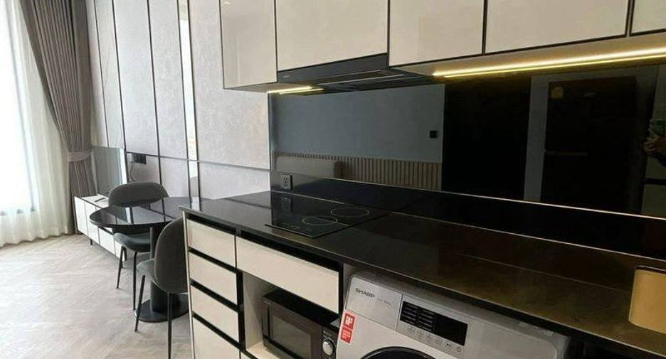 For sale 1 bed condo in Khlong San, Bangkok