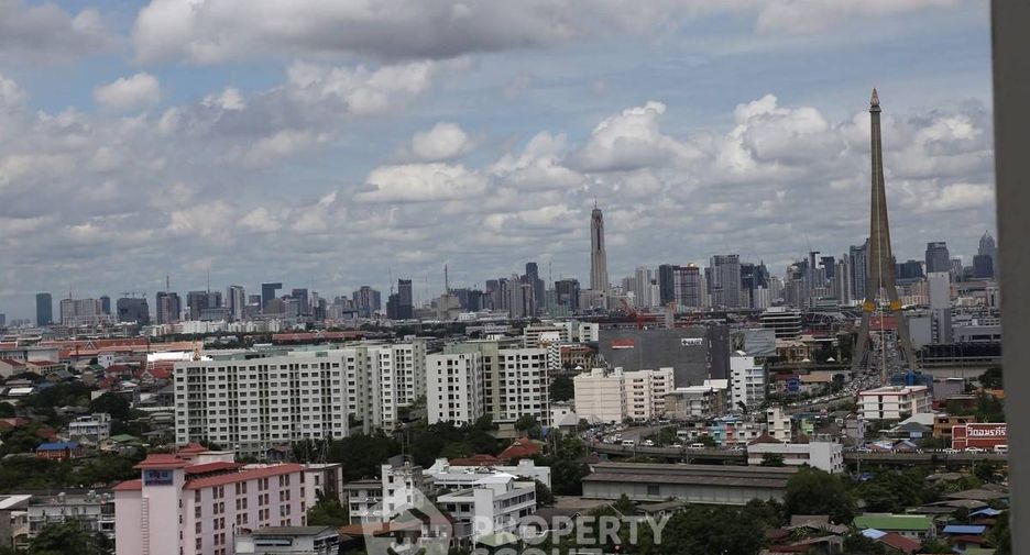 À vendre 1 chambre condo à Bang Phlat, Bangkok
