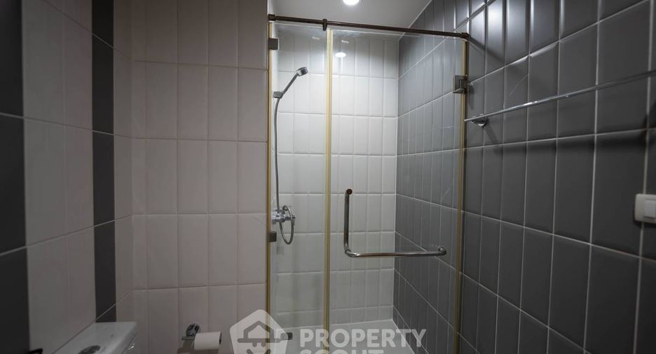 Wohnung zur Miete und zum Kauf mit 1 Zimmer in Watthana, Bangkok