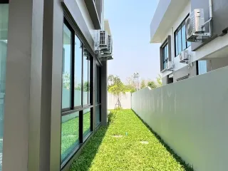 出售 和 出租 4 卧室 独立屋 在 Mueang Chiang Mai, Chiang Mai