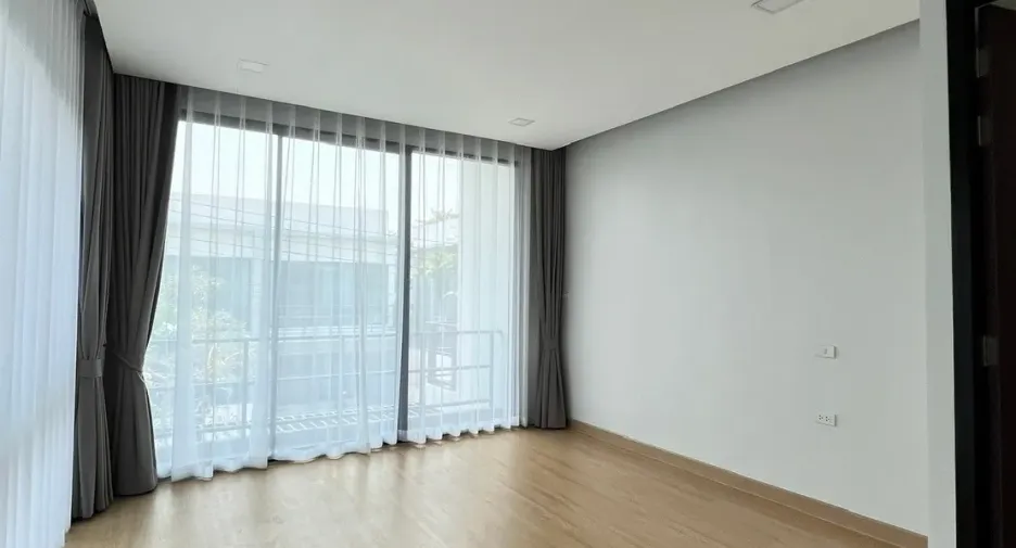 出售 和 出租 4 卧室 独立屋 在 Mueang Chiang Mai, Chiang Mai