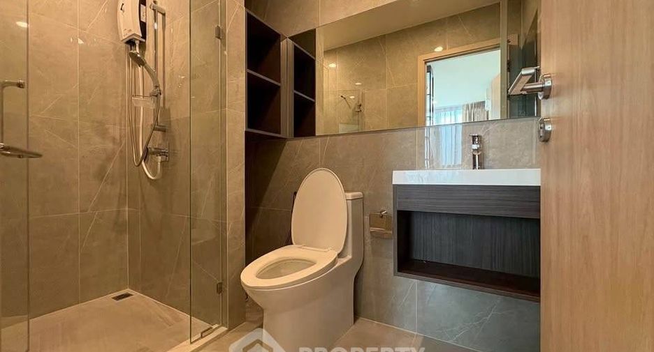 Wohnung zur Miete mit 2 Zimmer in Huai Khwang, Bangkok