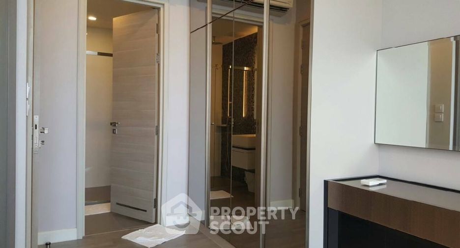 Condo en alquiler de 1 habitaciones en Sathon, Bangkok
