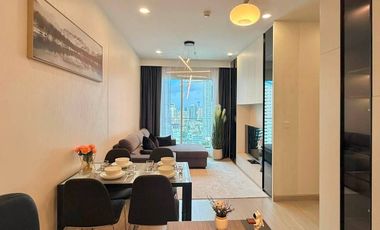 Wohnung zur Miete mit 2 Zimmer in Bang Rak, Bangkok