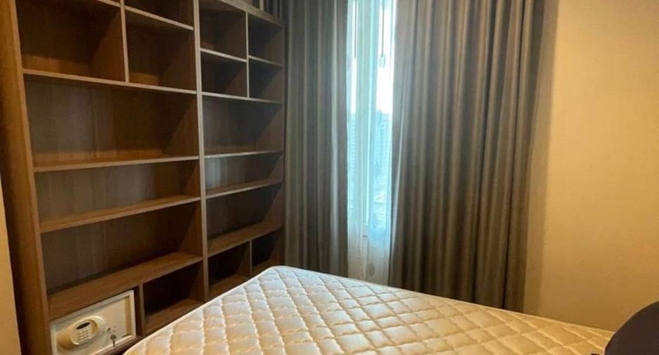 For rent 2 bedrooms condo in Khlong Toei, Bangkok