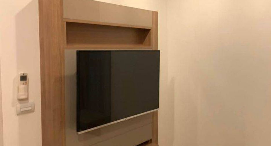 For rent 1 bed condo in Phra Khanong, Bangkok