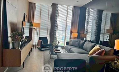 For rent 2 bedrooms condo in Pathum Wan, Bangkok