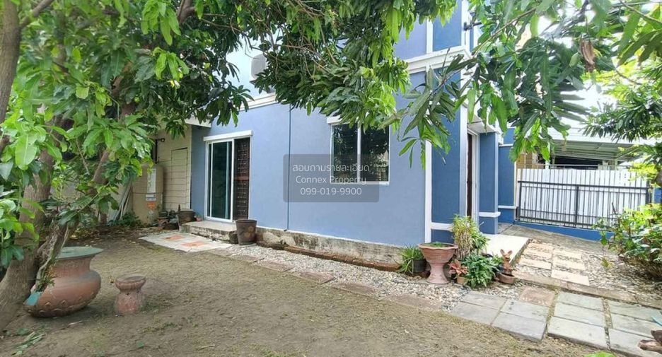 Casa adosada en venta de 3 habitaciones en Bang Phli, Samut Prakan