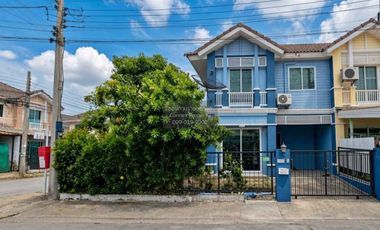 Casa adosada en venta de 3 habitaciones en Bang Phli, Samut Prakan
